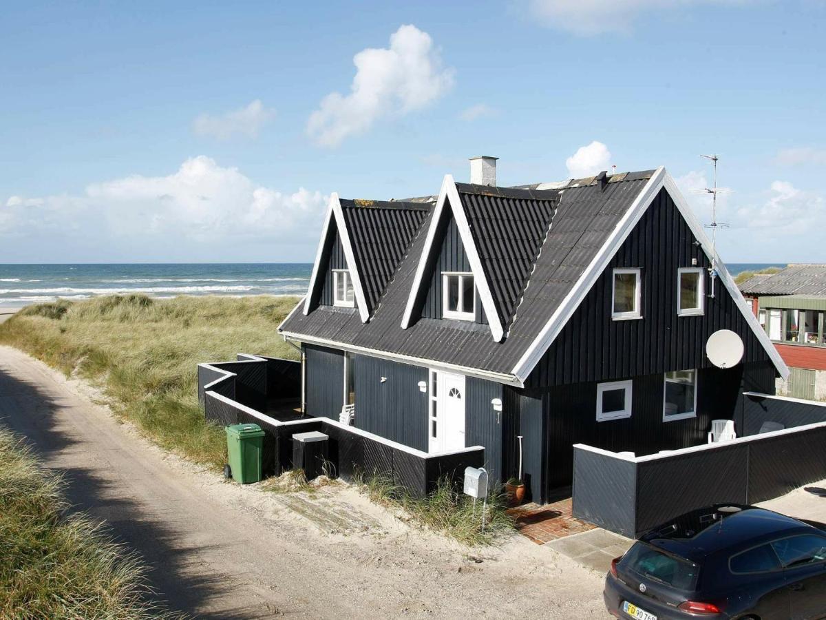 6 Person Holiday Home In Blokhus Room photo